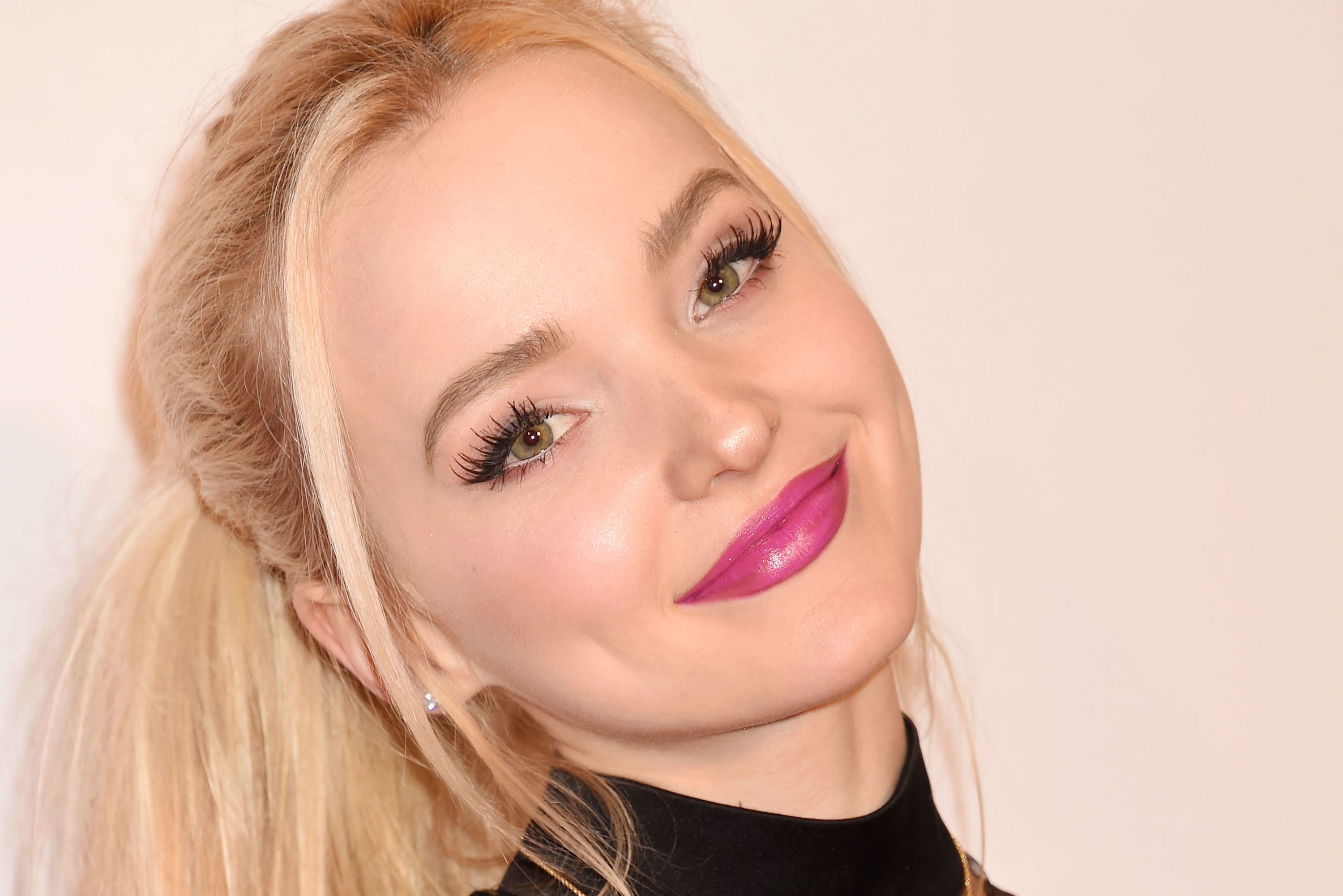 Dove Cameron.jpg